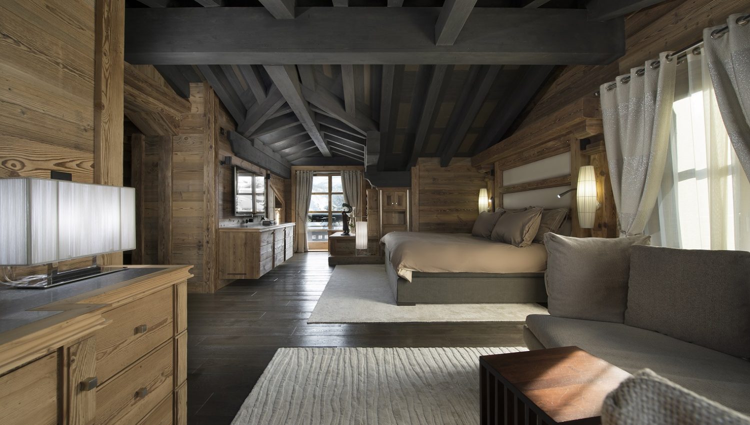 Chalet Art in Courchevel 1850, France - White Blancmange